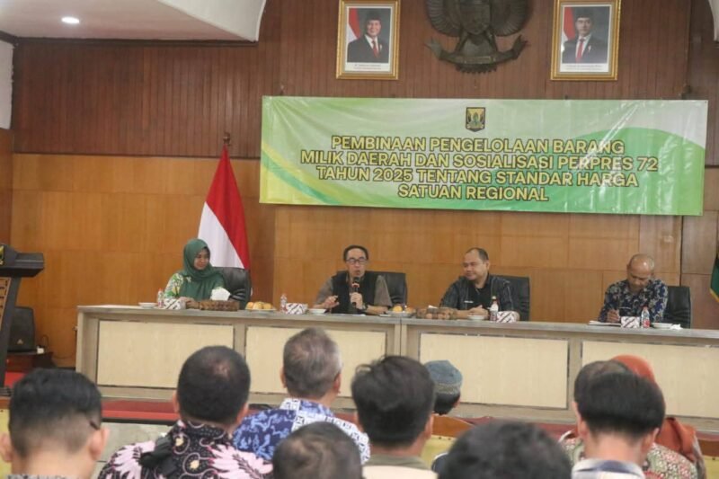 Sekda Ade Suryaman membuka kegiatan Pembinaan Barang Milik Daerah Pemerintah Kabupaten Sukabumi,