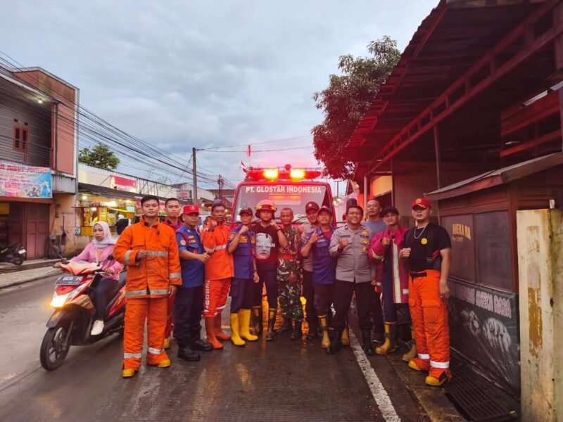 Respons cepat petugas Damkar Kabupaten Sukabumi