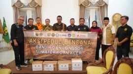 Pemkab Sukabumi melepas bantuan kemanusiaan untuk korban bencana di Aceh