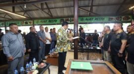 Bupati Sukabumi H. Asep Japar menghadiri Pelantikan dan Deklarasi Paguyuban Kepala Desa dan Perangkat Desa Pajampangan (PKPP) Masa Bakti 2025–2027
