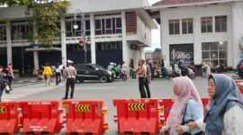 Lonjakan arus kendaraan memasuki Kota Bandung terjadi selama libur Natal 2025 dan Tahun Baru 2026.