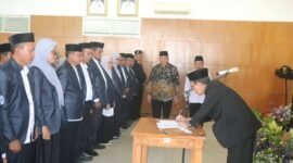 Sekretaris Daerah Kabupaten Sukabumi, H. Ade Suryaman,