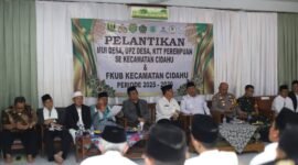 Wakil Bupati Sukabumi H. Andreas menghadiri pelantikan pengurus MUI, UPZ, FKUB,