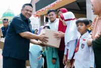 Gerakan Ayah Antar Anak Sekolah (Gamas)