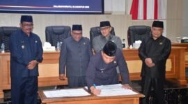 Ketua DPRD Kabupaten Sukabumi Budi Azhar Mutawali